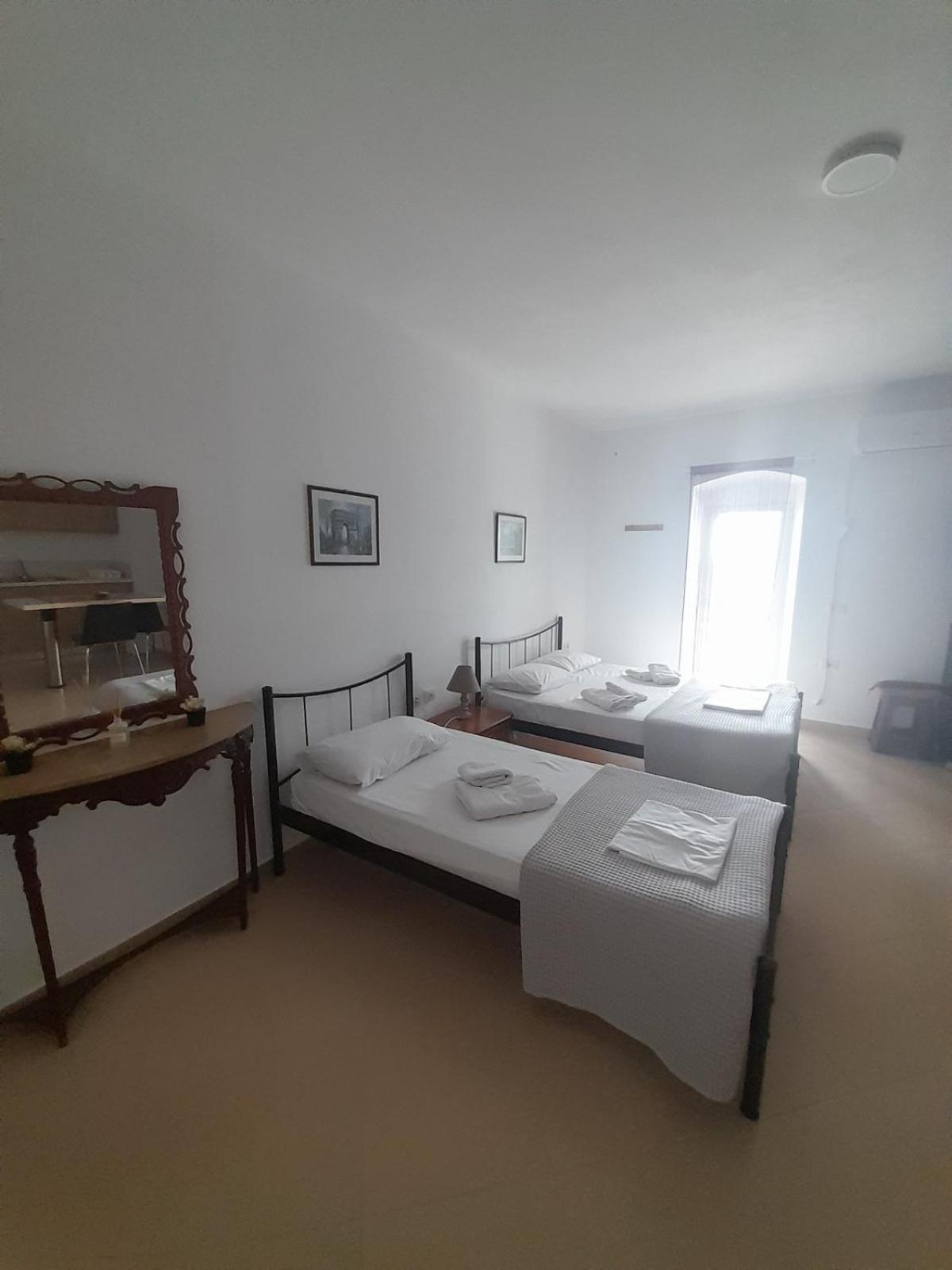 Sofia'S Rooms Himare Luaran gambar